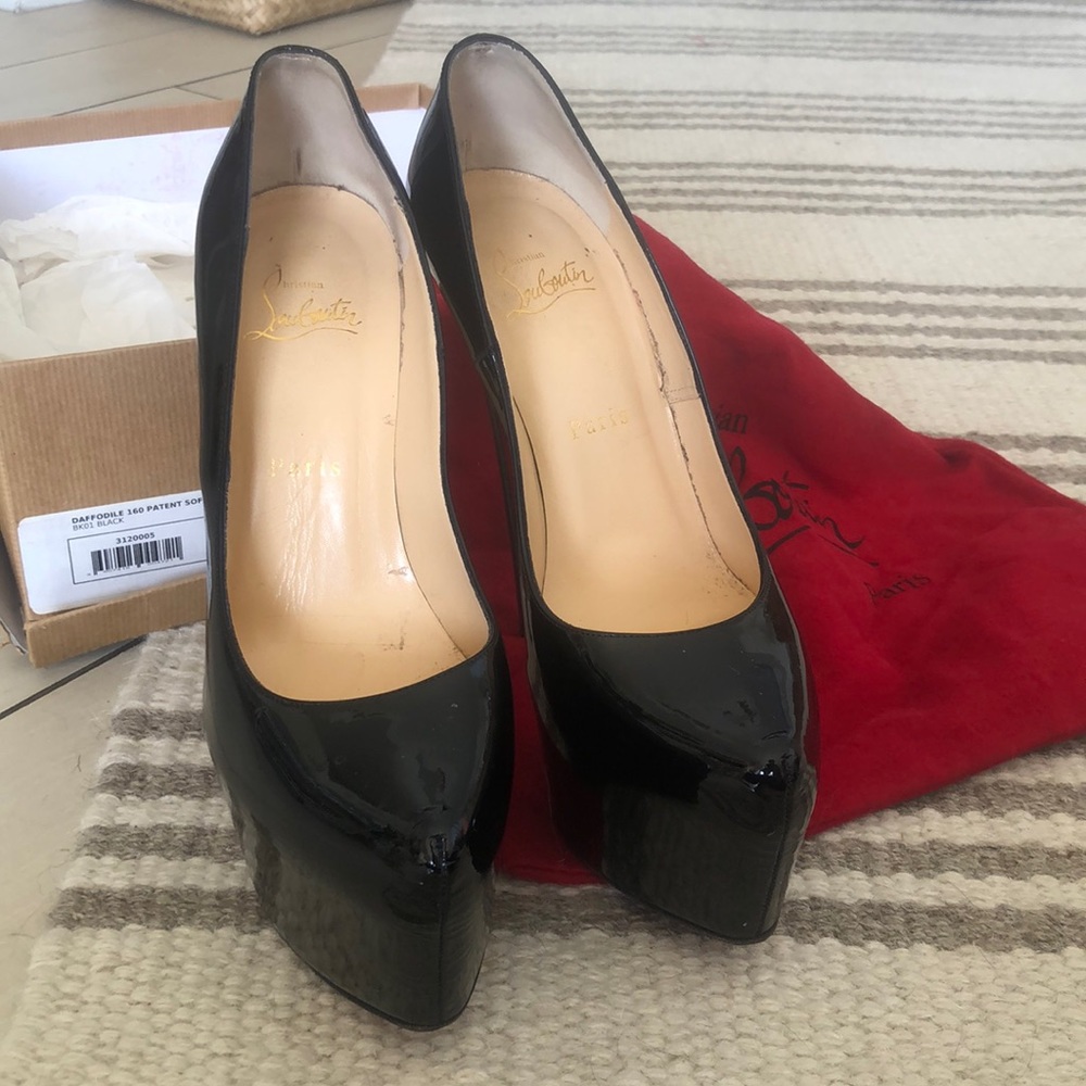 Christian Louboutin Daffodil Patent heels